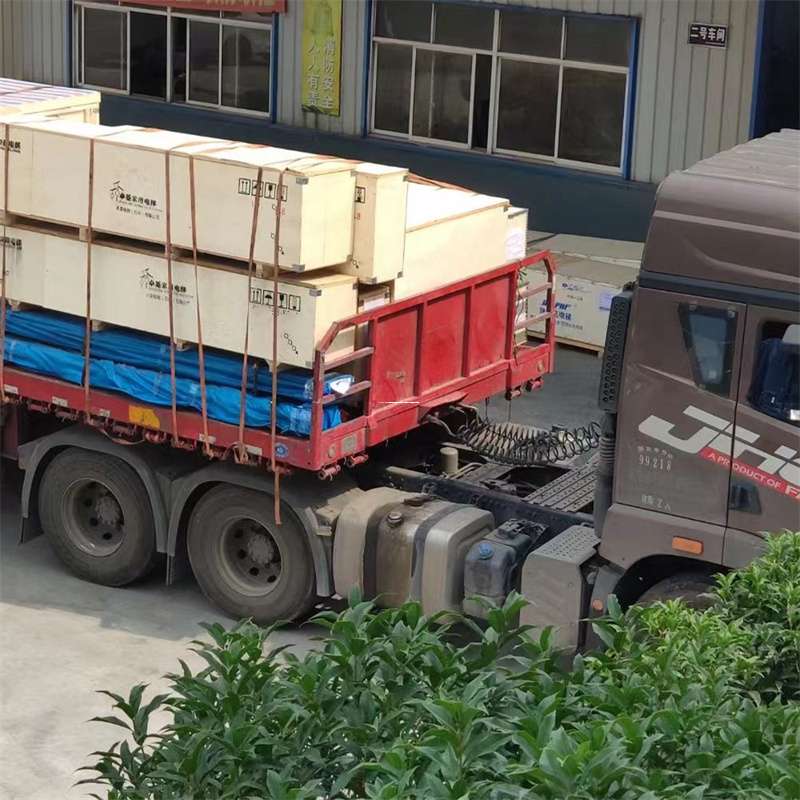 河北承德围场至新疆阿勒泰福海县物流专线，一站式服务，让您的货物畅行无忧